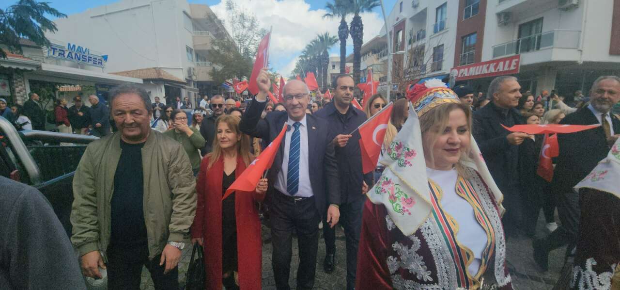 Datça’da Badem Çiçeği Festivali Coşkusu Başladı 3